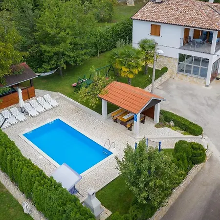 Semy Holiday home *