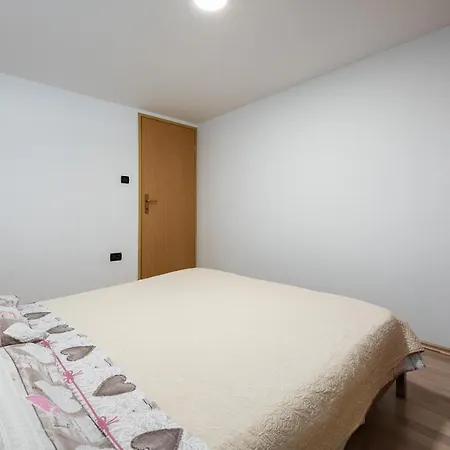 Holiday home Semy