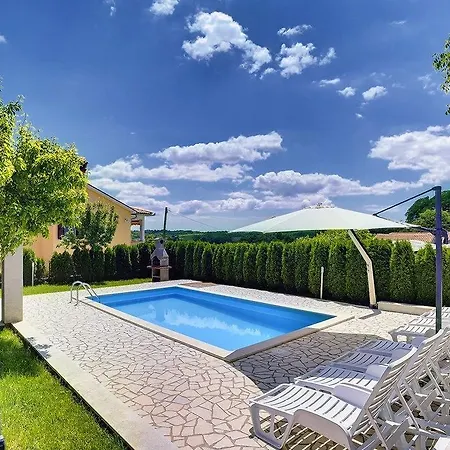 Semy Holiday home